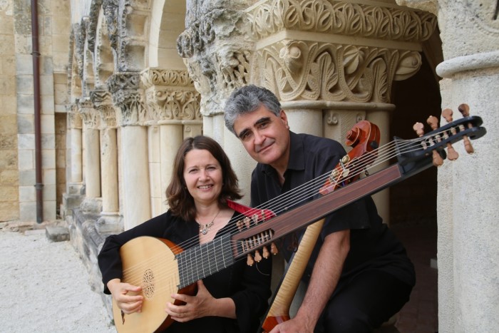 RENAUD GARCIA-FONS & CLAIRE ANTONINI  »Farangi – Du Baroque à L´Orient«