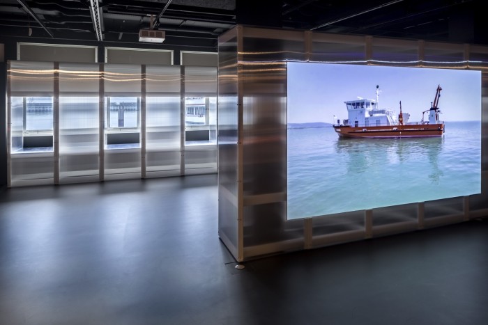 Beyond States. Über die Grenzen von Staatlichkeit – Ausstellungsführung mit Anmeldung